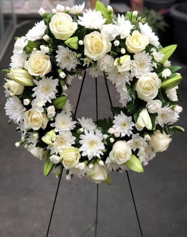 Red and White Wreath Funeral Wreath in Sonora, CA - BEAR'S GARDEN