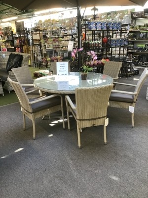 AMALFI ROUND 6 SEAT DINING SET