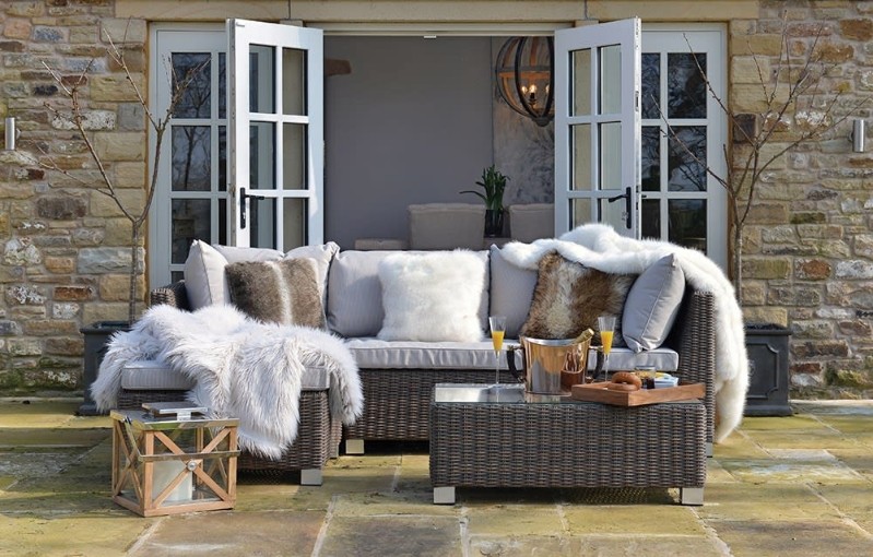 Aylesbury Outdoor Living Set