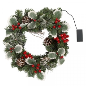 20 LED Holly Berry Wreath 40cm