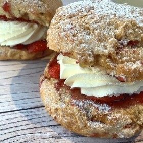 Jam & Cream Scone Box